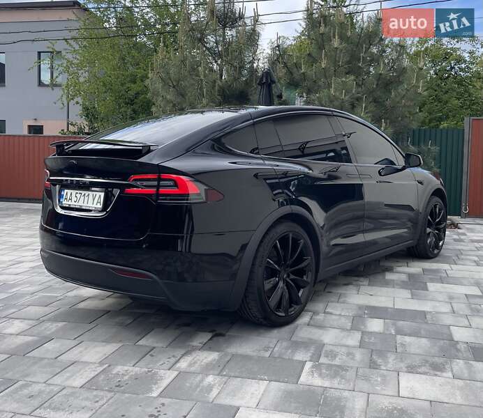 Позашляховик / Кросовер Tesla Model X 2020 в Києві