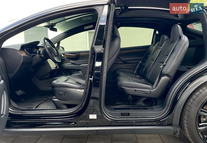 Позашляховик / Кросовер Tesla Model X 2020 в Києві