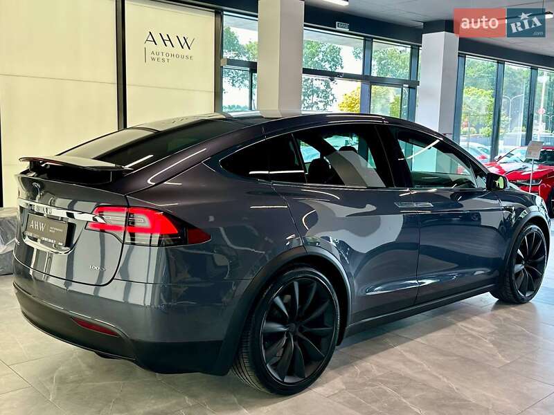 Внедорожник / Кроссовер Tesla Model X 2018 в Львове