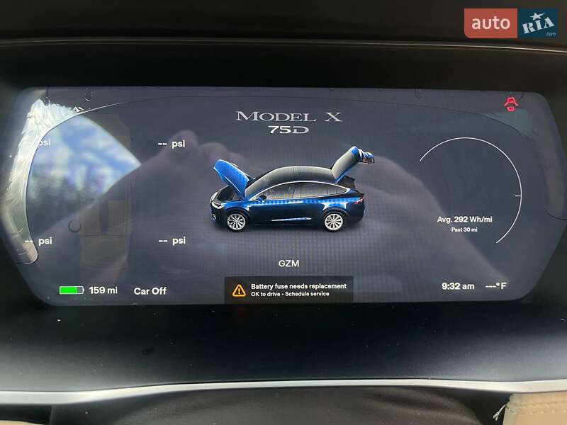 Позашляховик / Кросовер Tesla Model X 2016 в Луцьку