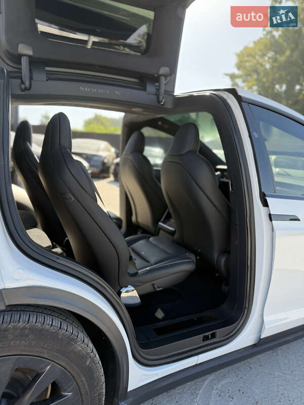 Позашляховик / Кросовер Tesla Model X 2022 в Вінниці фото 24 Позашляховик / Кросовер Tesla Model X 2022 в Вінниці