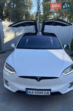 Внедорожник / Кроссовер Tesla Model X 2016 в 
