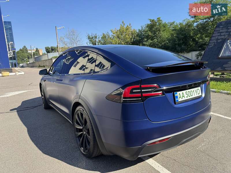 Внедорожник / Кроссовер Tesla Model X 2023 в Буче