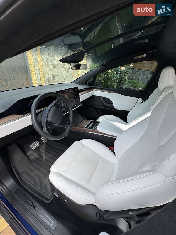 Внедорожник / Кроссовер Tesla Model X 2023 в Буче