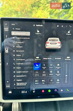 Позашляховик / Кросовер Tesla Model X 2021 в 