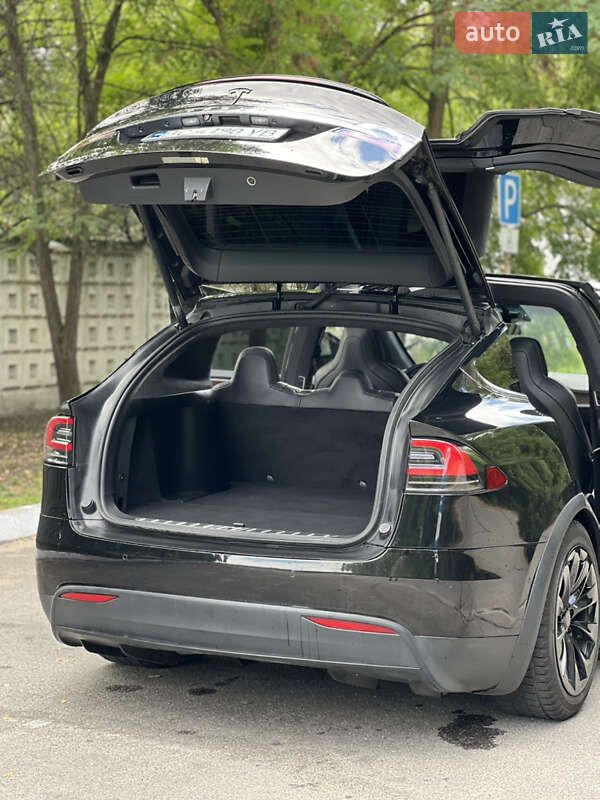 Внедорожник / Кроссовер Tesla Model X 2017 в Кременчуге