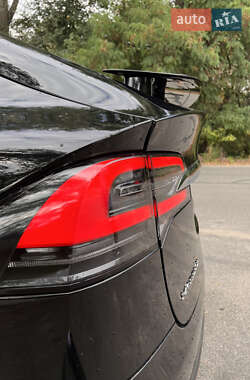 Внедорожник / Кроссовер Tesla Model X 2017 в 