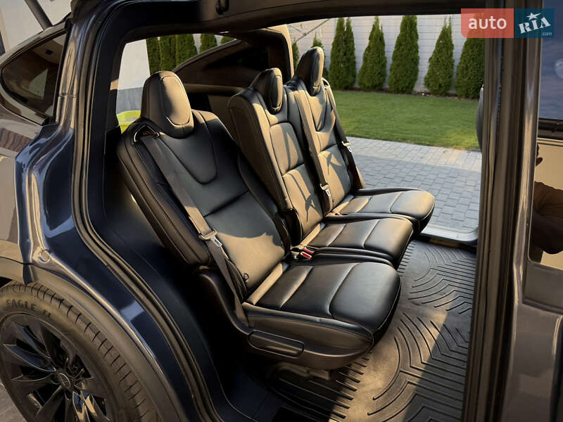 Позашляховик / Кросовер Tesla Model X 2020 в Одесі фото 32 Позашляховик / Кросовер Tesla Model X 2020 в Одесі