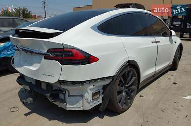 Позашляховик / Кросовер Tesla Model X 2019 в Києві