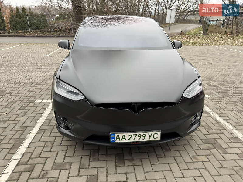 Позашляховик / Кросовер Tesla Model X 2017 в Києві фото 11 Позашляховик / Кросовер Tesla Model X 2017 в Києві
