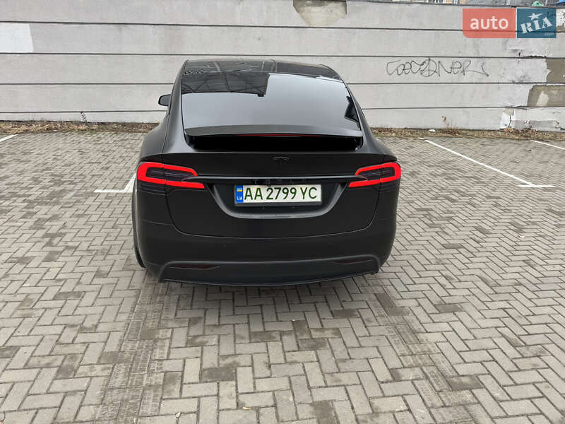 Позашляховик / Кросовер Tesla Model X 2017 в Києві фото 17 Позашляховик / Кросовер Tesla Model X 2017 в Києві