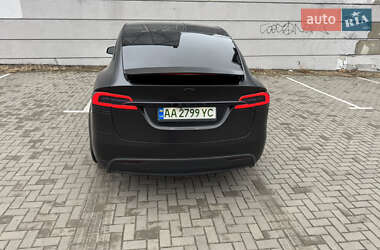 Внедорожник / Кроссовер Tesla Model X 2017 в 