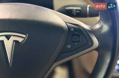 Внедорожник / Кроссовер Tesla Model X 2018 в 