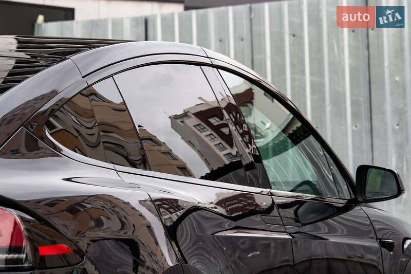 Позашляховик / Кросовер Tesla Model X 2024 в Львові