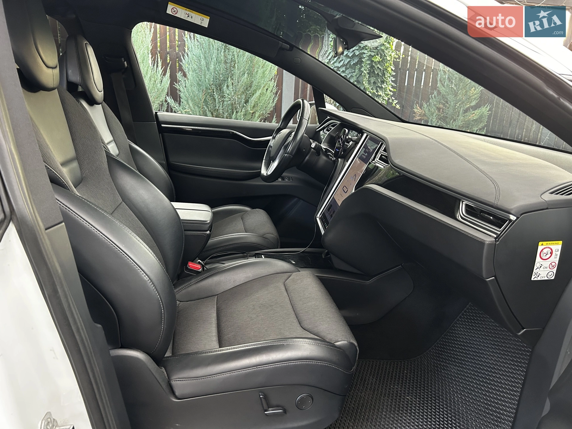 2017 Tesla Model X - мініатюра 8