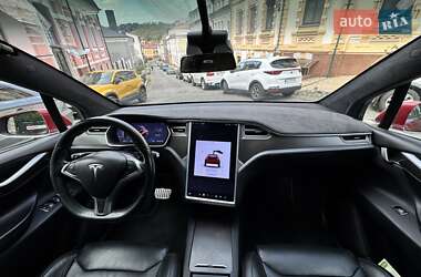Внедорожник / Кроссовер Tesla Model X 2016 в 