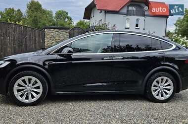 Внедорожник / Кроссовер Tesla Model X 2019 в 