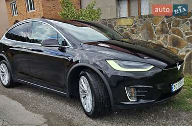 Внедорожник / Кроссовер Tesla Model X 2019 в 