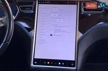 Внедорожник / Кроссовер Tesla Model X 2017 в 