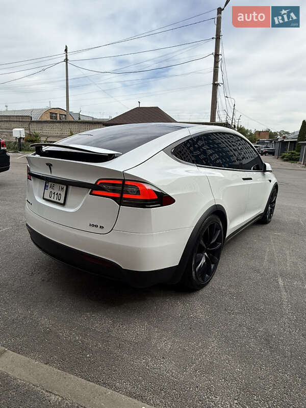 Внедорожник / Кроссовер Tesla Model X 2018 в Днепре