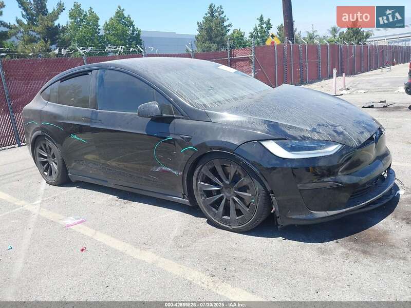 Tesla Model X 2023