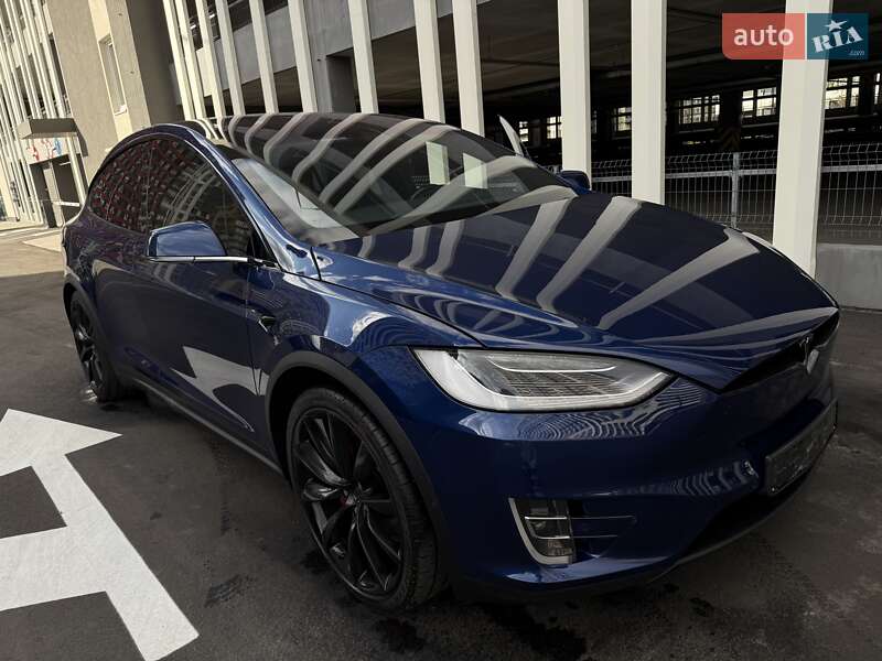 Позашляховик / Кросовер Tesla Model X 2020 в Києві