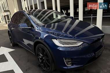 Внедорожник / Кроссовер Tesla Model X 2020 в 