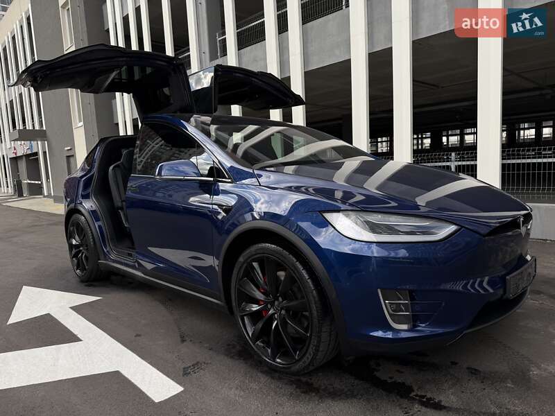 Позашляховик / Кросовер Tesla Model X 2020 в Києві