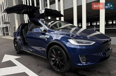 Внедорожник / Кроссовер Tesla Model X 2020 в 