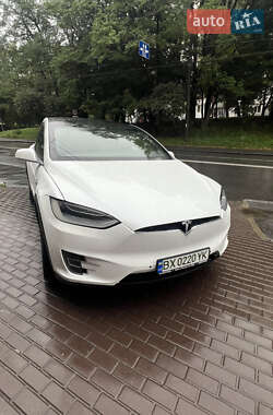 Позашляховик / Кросовер Tesla Model X 2020 в Хмельницькому