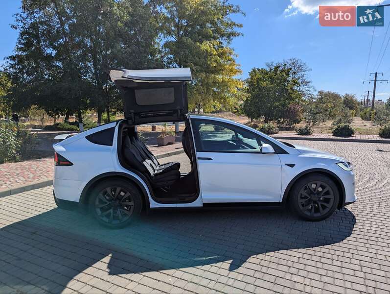 Внедорожник / Кроссовер Tesla Model X 2022 в Одессе