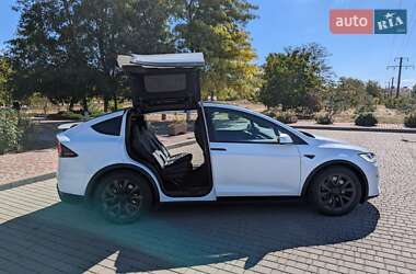 Позашляховик / Кросовер Tesla Model X 2022 в 