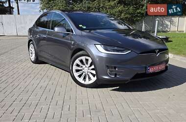 Внедорожник / Кроссовер Tesla Model X 2019 в 