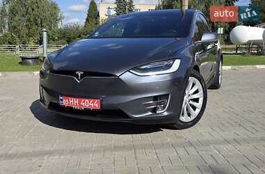 Внедорожник / Кроссовер Tesla Model X 2019 в 