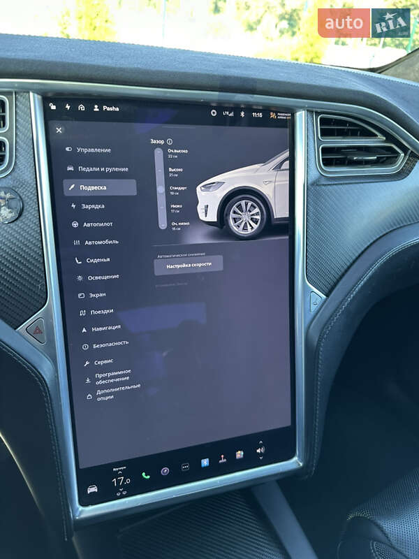 Позашляховик / Кросовер Tesla Model X 2016 в Вінниці