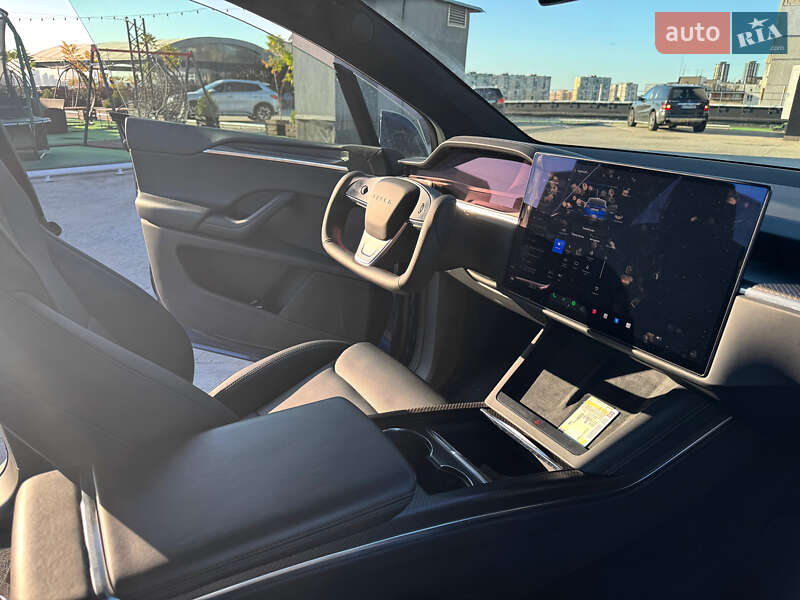 Внедорожник / Кроссовер Tesla Model X 2022 в Киеве