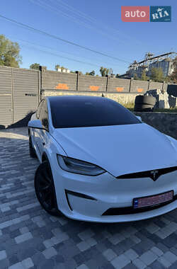 Позашляховик / Кросовер Tesla Model X 2023 в 