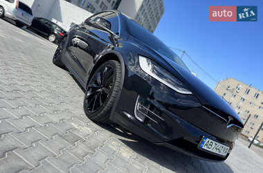 Внедорожник / Кроссовер Tesla Model X 2017 в 