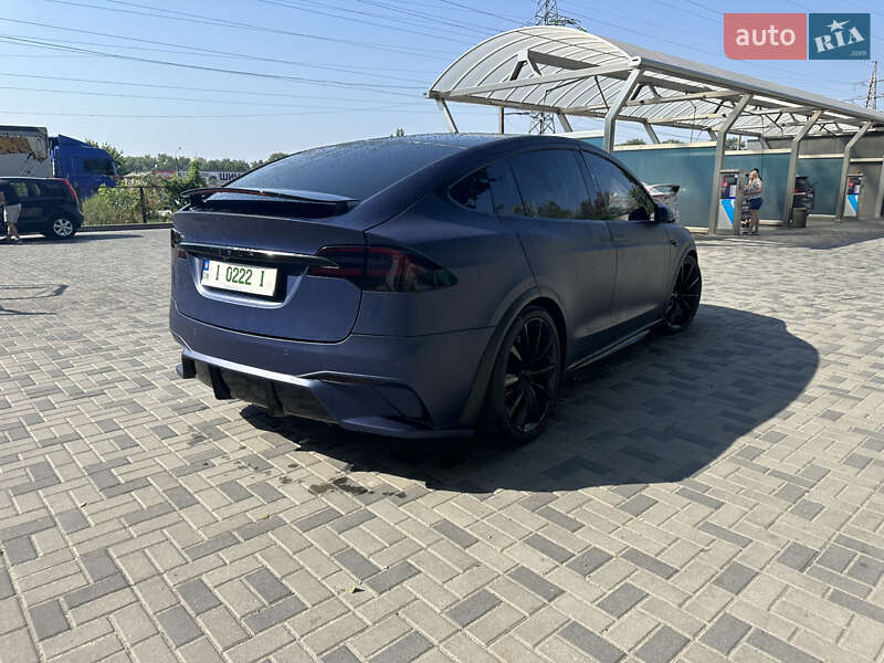 Позашляховик / Кросовер Tesla Model X 2018 в Дніпрі