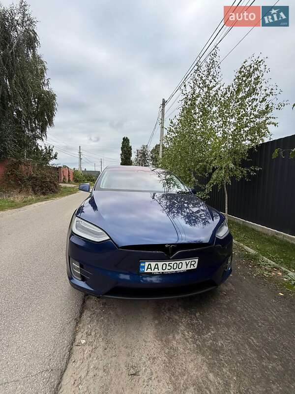Tesla Model X 2016