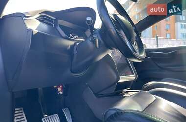 Внедорожник / Кроссовер Tesla Model X 2016 в 