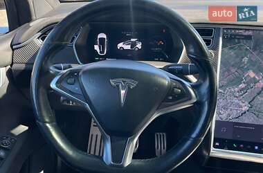 Внедорожник / Кроссовер Tesla Model X 2016 в 