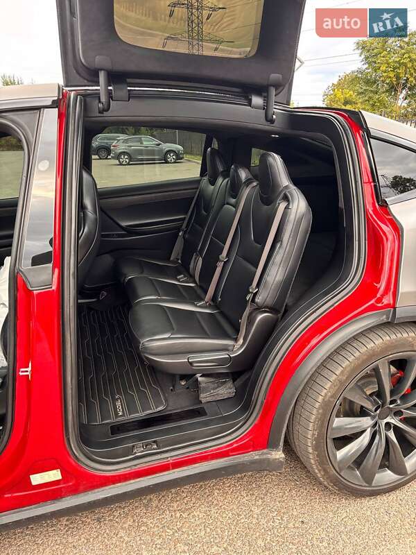 Внедорожник / Кроссовер Tesla Model X 2019 в Днепре