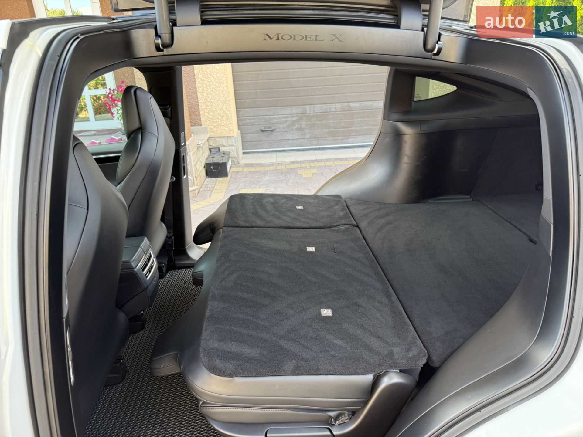 2017 Tesla Model X - мініатюра 73