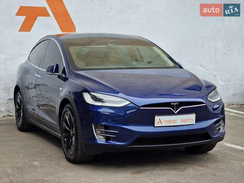 Позашляховик / Кросовер Tesla Model X 2016 в Одесі