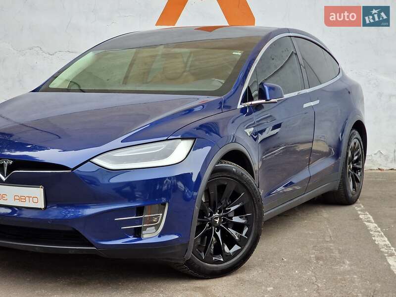 Позашляховик / Кросовер Tesla Model X 2016 в Одесі