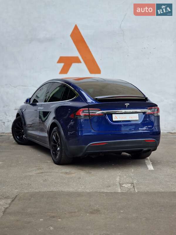 Позашляховик / Кросовер Tesla Model X 2016 в Одесі