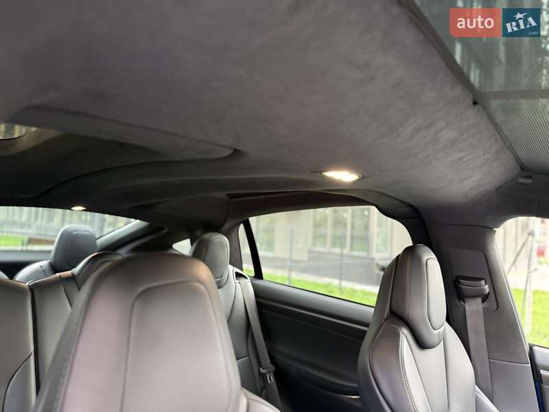 Позашляховик / Кросовер Tesla Model X 2020 в Києві