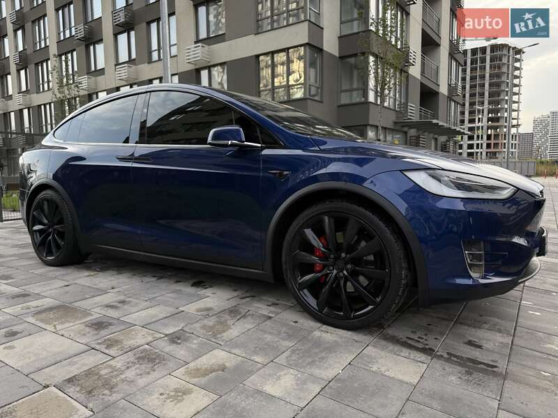 Позашляховик / Кросовер Tesla Model X 2020 в Києві