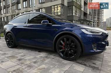 Внедорожник / Кроссовер Tesla Model X 2020 в 